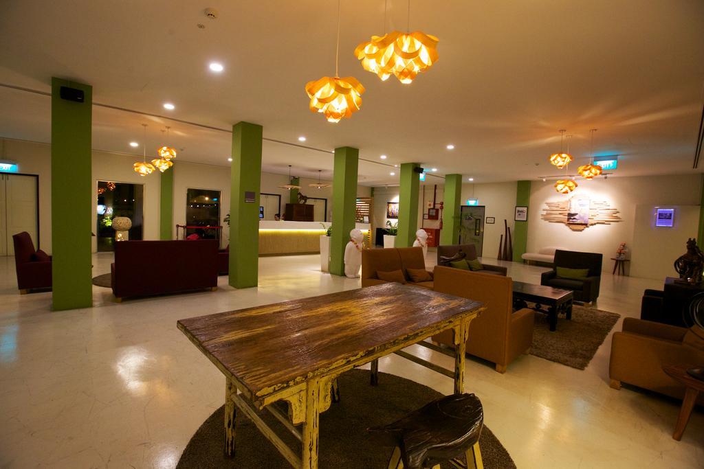 Raintr33 Hotel Singapore Exterior photo